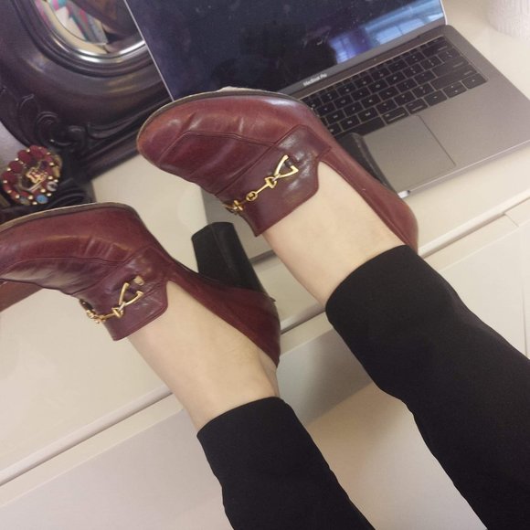 VINTAGE GUCCI LEATHER LOAFERS WITH BLOCK H… - Picture 1 of 4